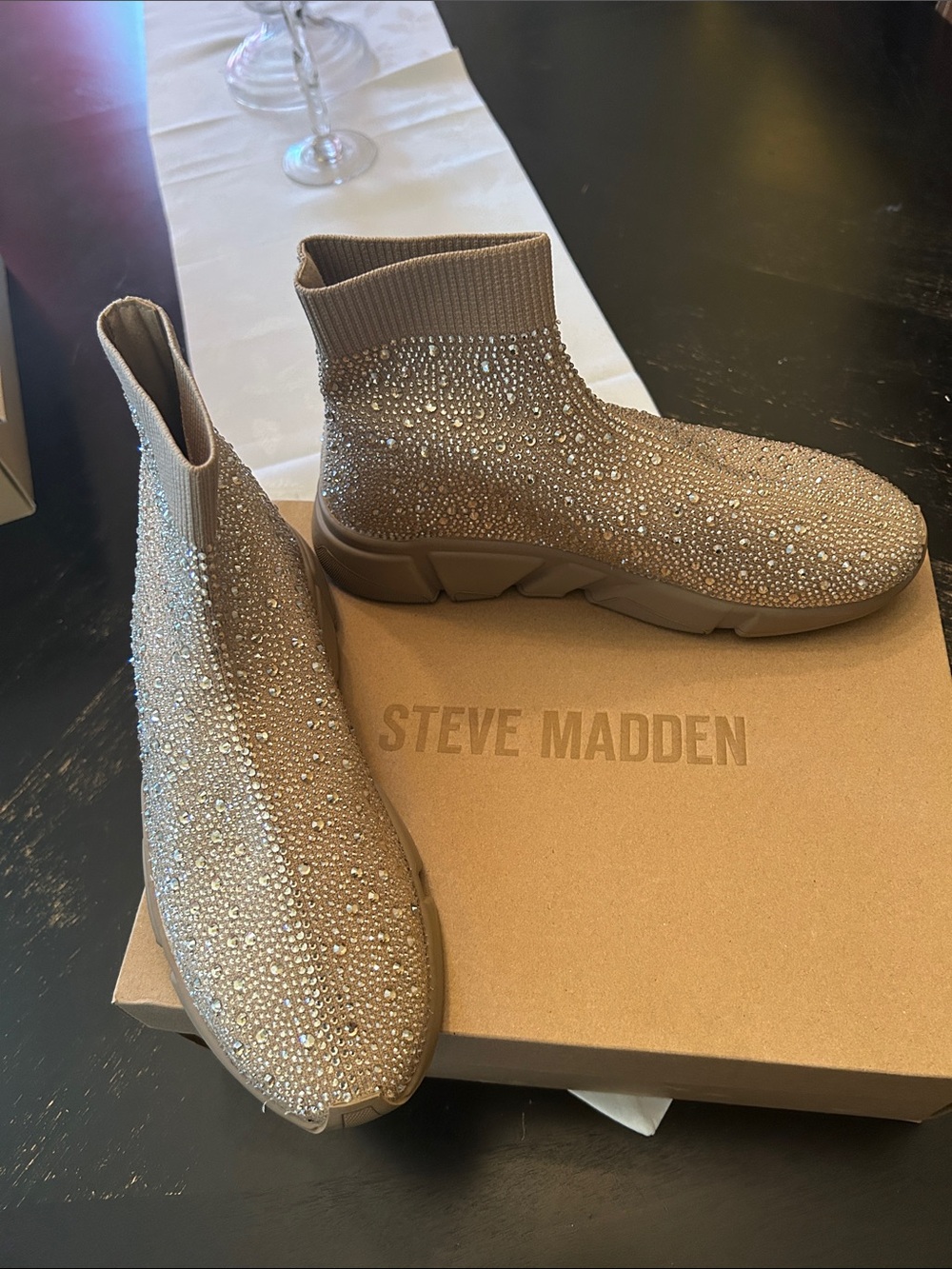 Steve Madden Taupe Crystal Knit Sock Booties